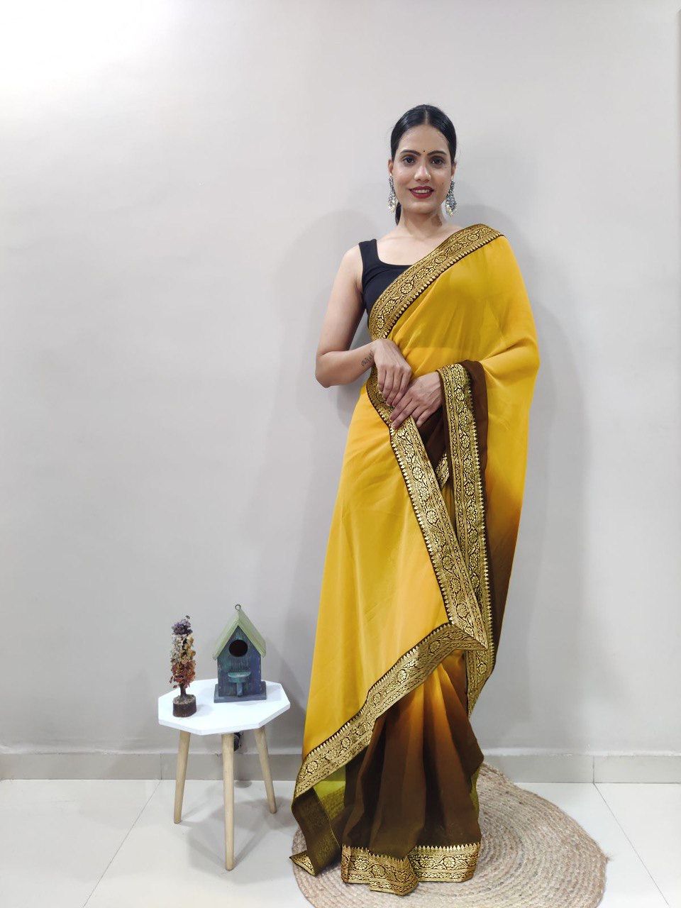 READY-TO-WEAR SAREE