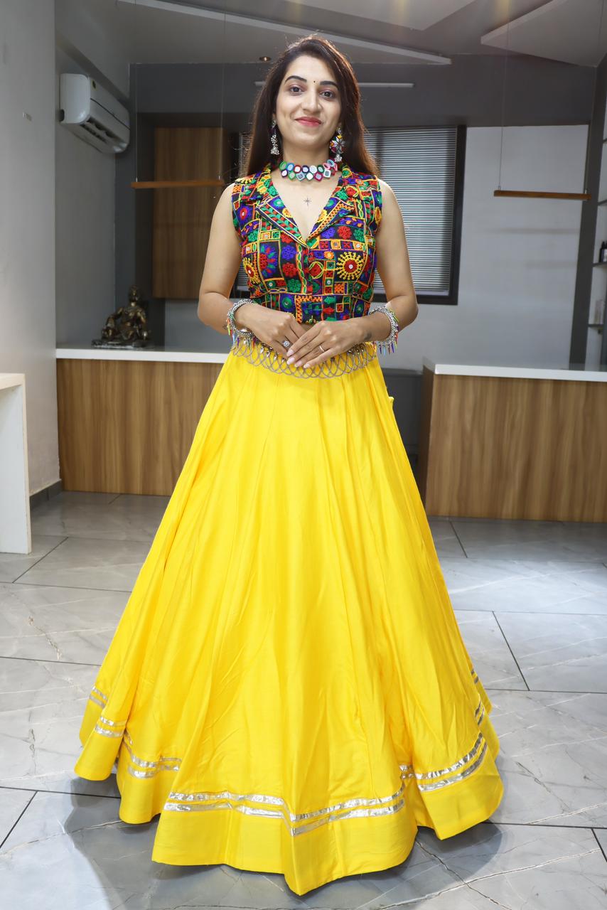 LEHENGA CHOLI